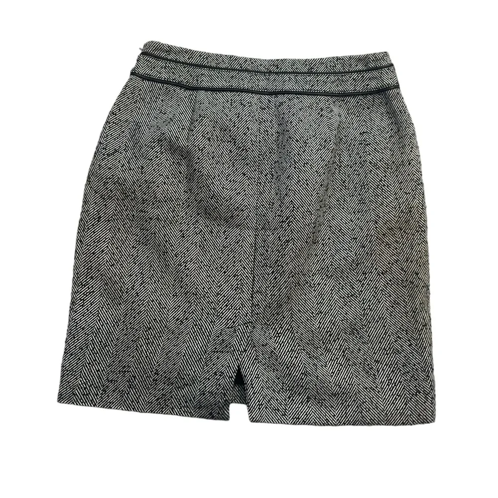 White House Black Market Black Side Zip Pencil Skirt Women Size 4 | 20-10 - Image 2