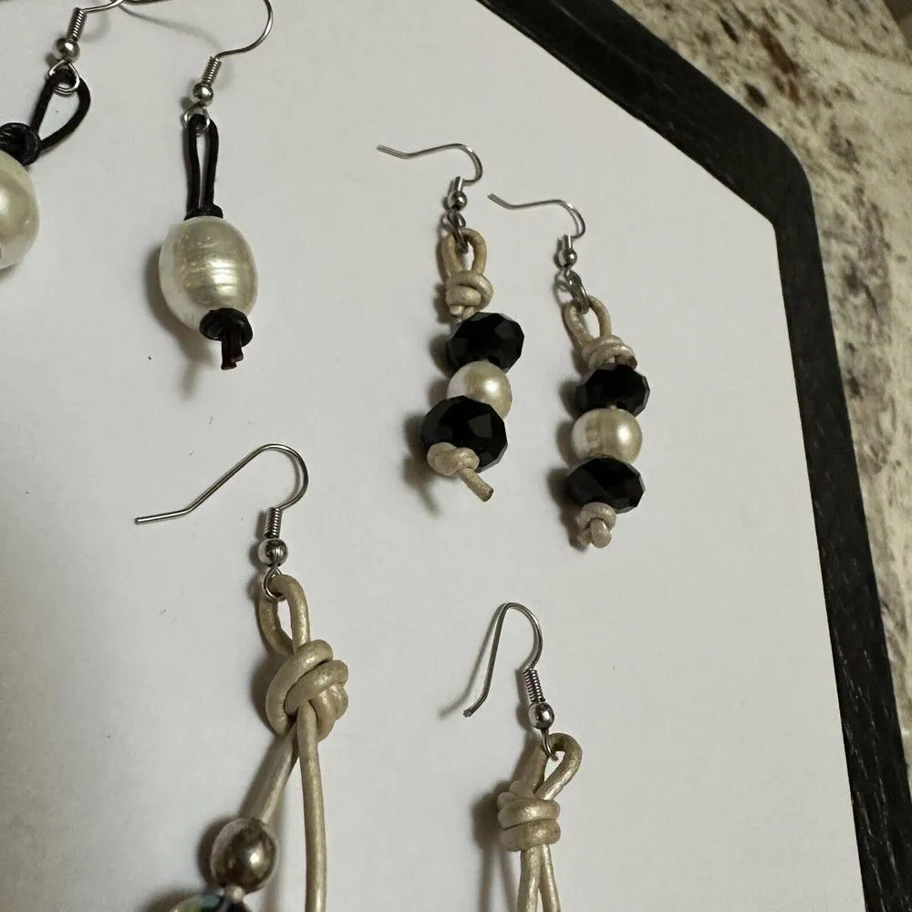 Lot Of 3 Pretty Silver Tone Faux Pearl Beaded Bead Dangle Drop Pierced Earrings - Image 3