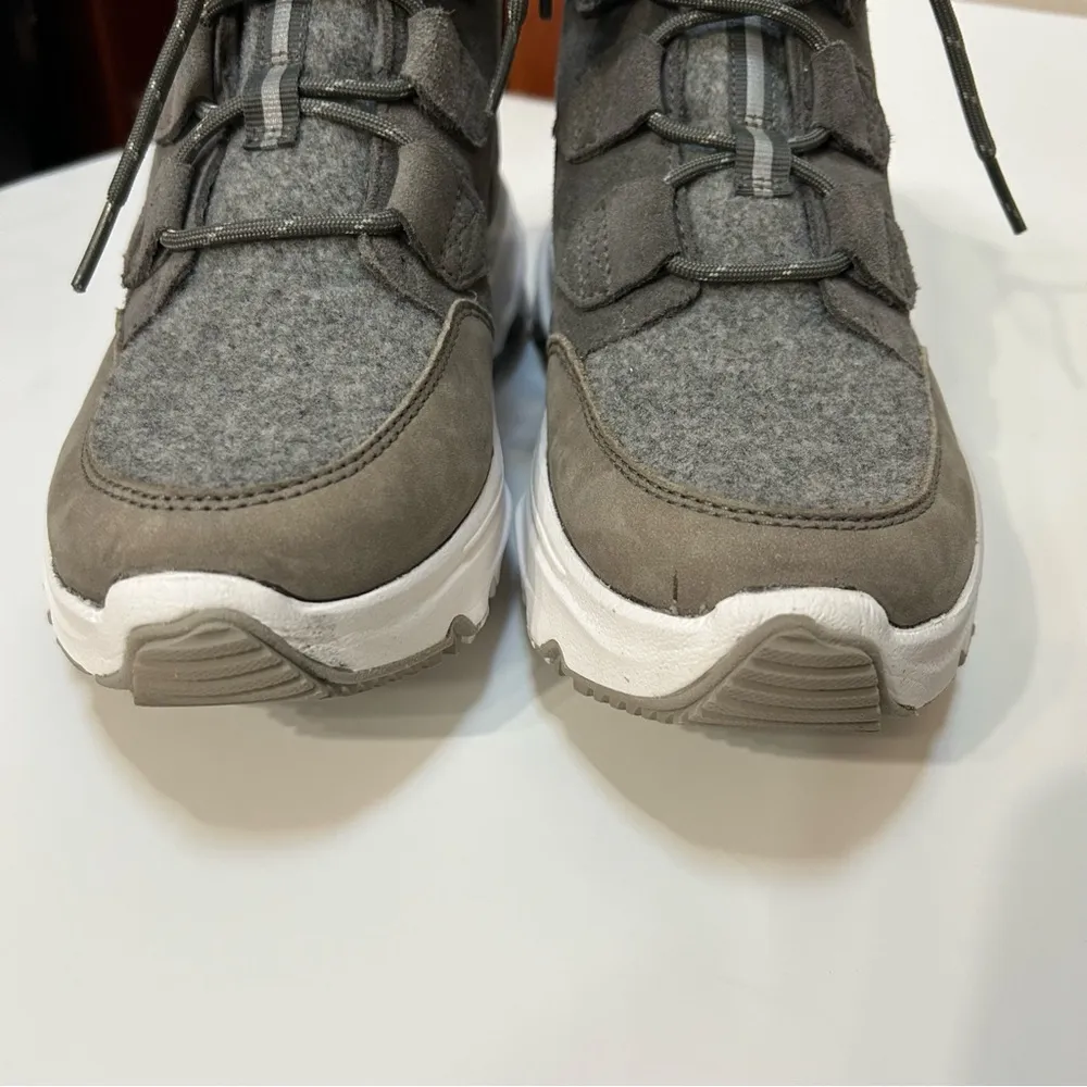 Sorel Kinetic Breakthru Caribou Suede Boot in Quarry and Sea Salt - Image 3