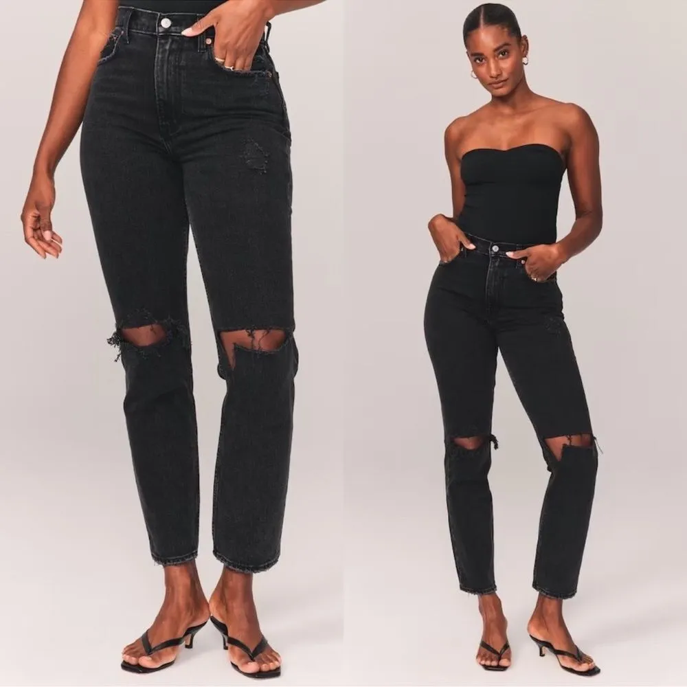 A&F Curve Love Ultra High Rise 90s Straight Jean in Black Destroy 29/8 Short - Image 4