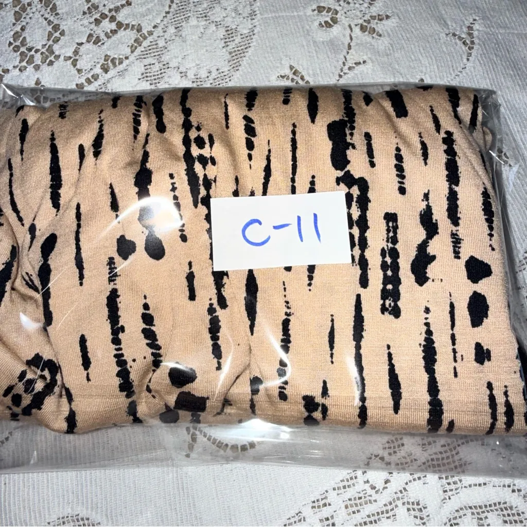 Lascana NWT Tan and Black Sleeveless Mini Dress US size 2 Resortwear - Image 14