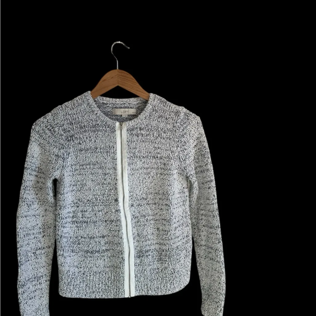 LOFT Textured Gray Zip-Up Sweater - Image 4