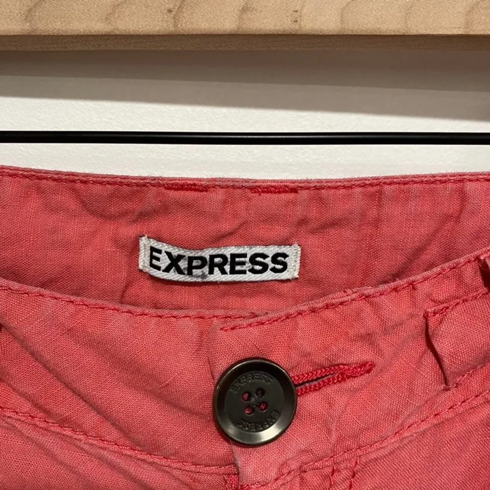 Express Pink Cotton Shorts Size 4 - Image 3