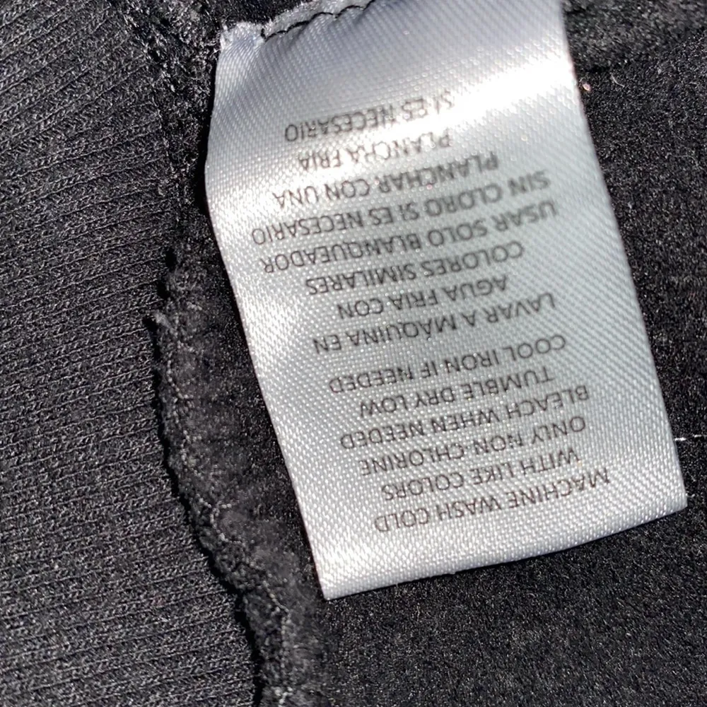 Rebellious One Blessed print sweatshirt size medium - Image 7