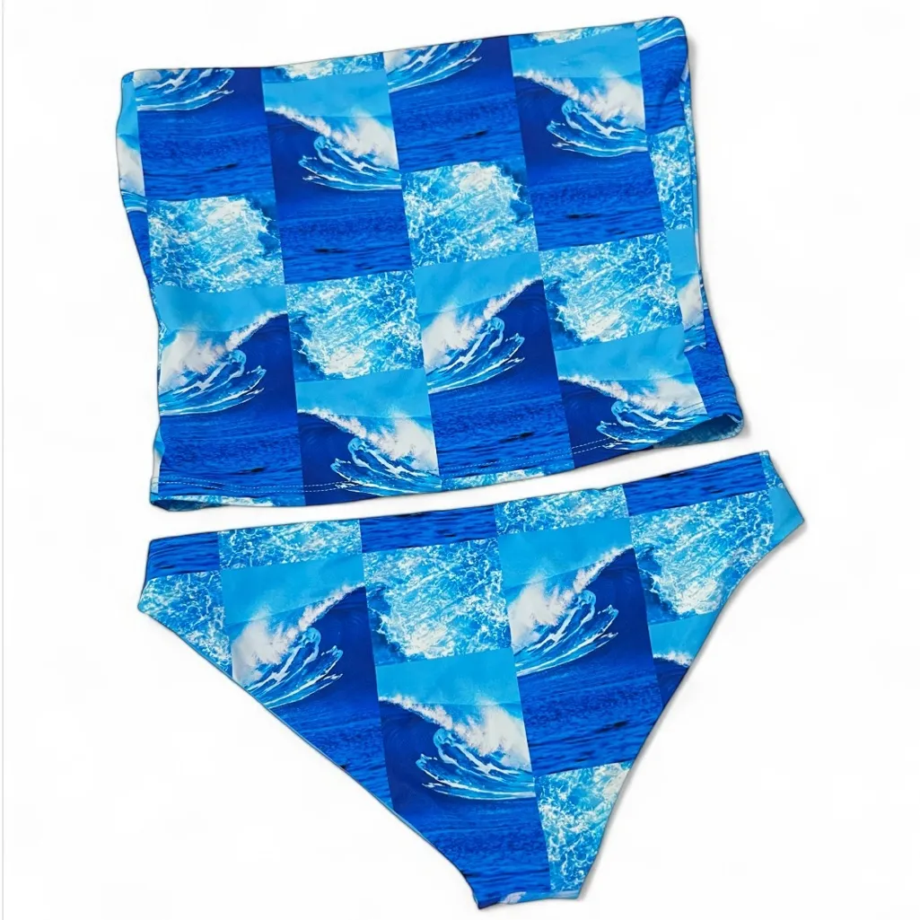 3 Piece Frankies Bikinis Waves Print  Blue Sz M - Image 8