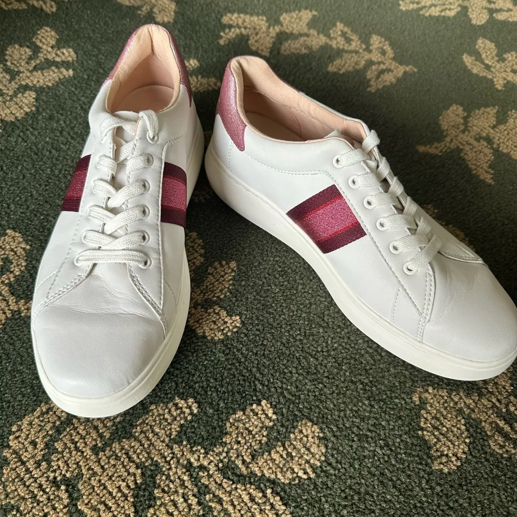 Kate Spade White and Burgundy Women's Sneakers size 10B - Image 2