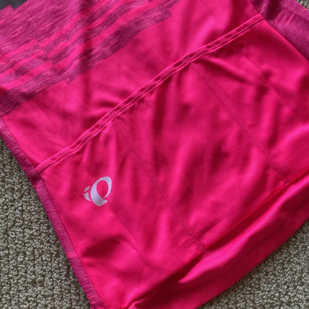 NEW Pearl Izumi Short Sleeve Cycling Jersey Select Hot Pink with Pockets NWOT - Image 8