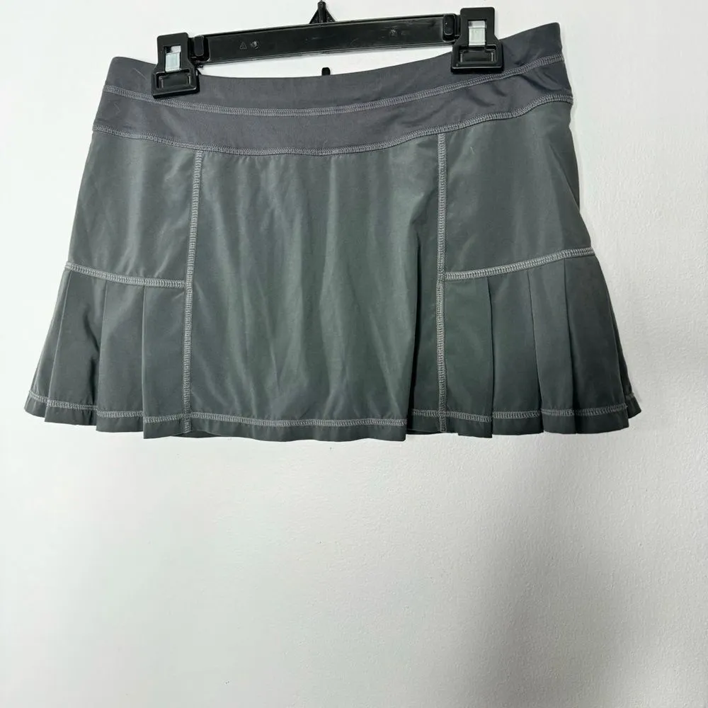 Athleta black/gray skort size small - Image 2
