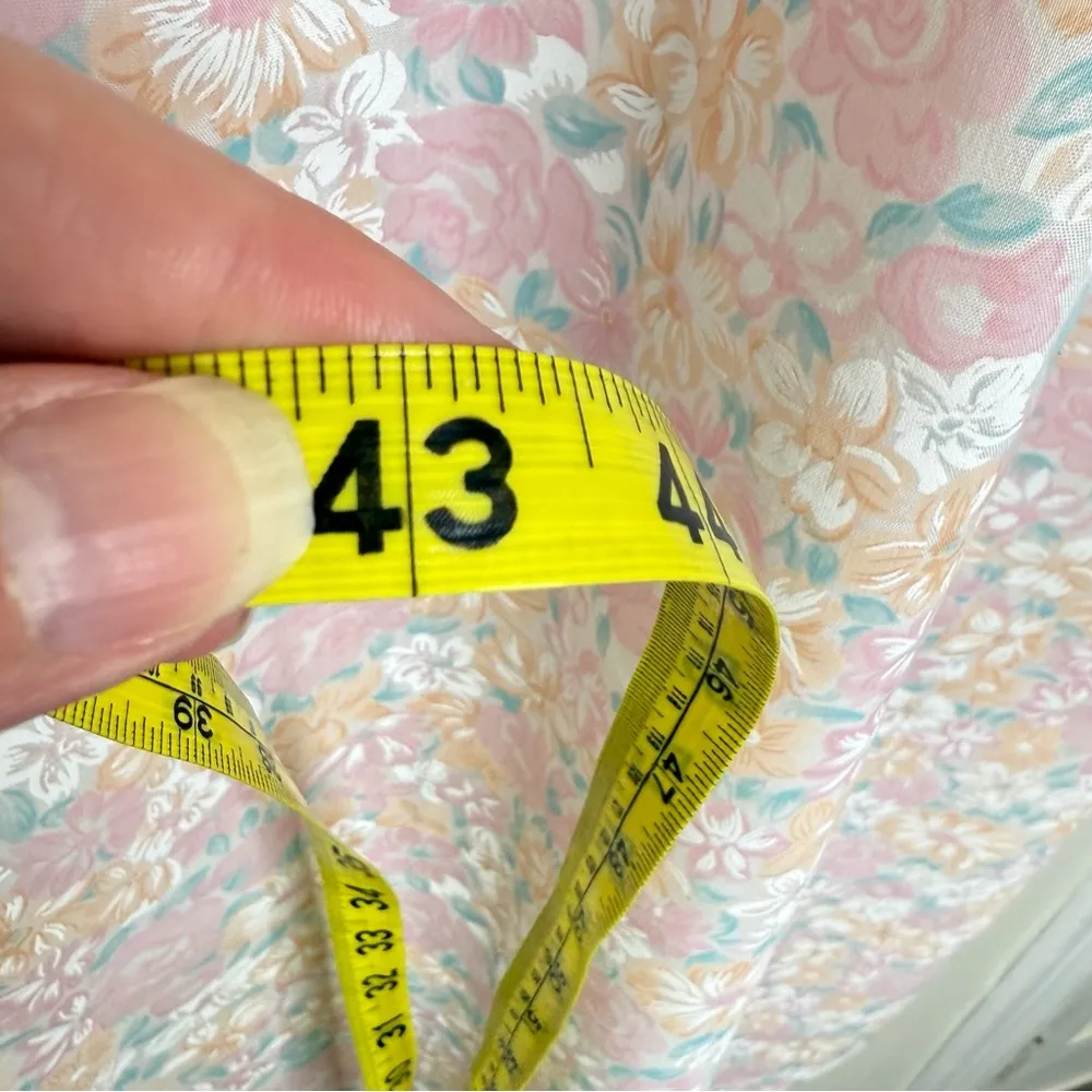 Vintage Ventura Pearl Snap Floral Housecoat Pink Trim Pockets Women’s Size Small - Image 7