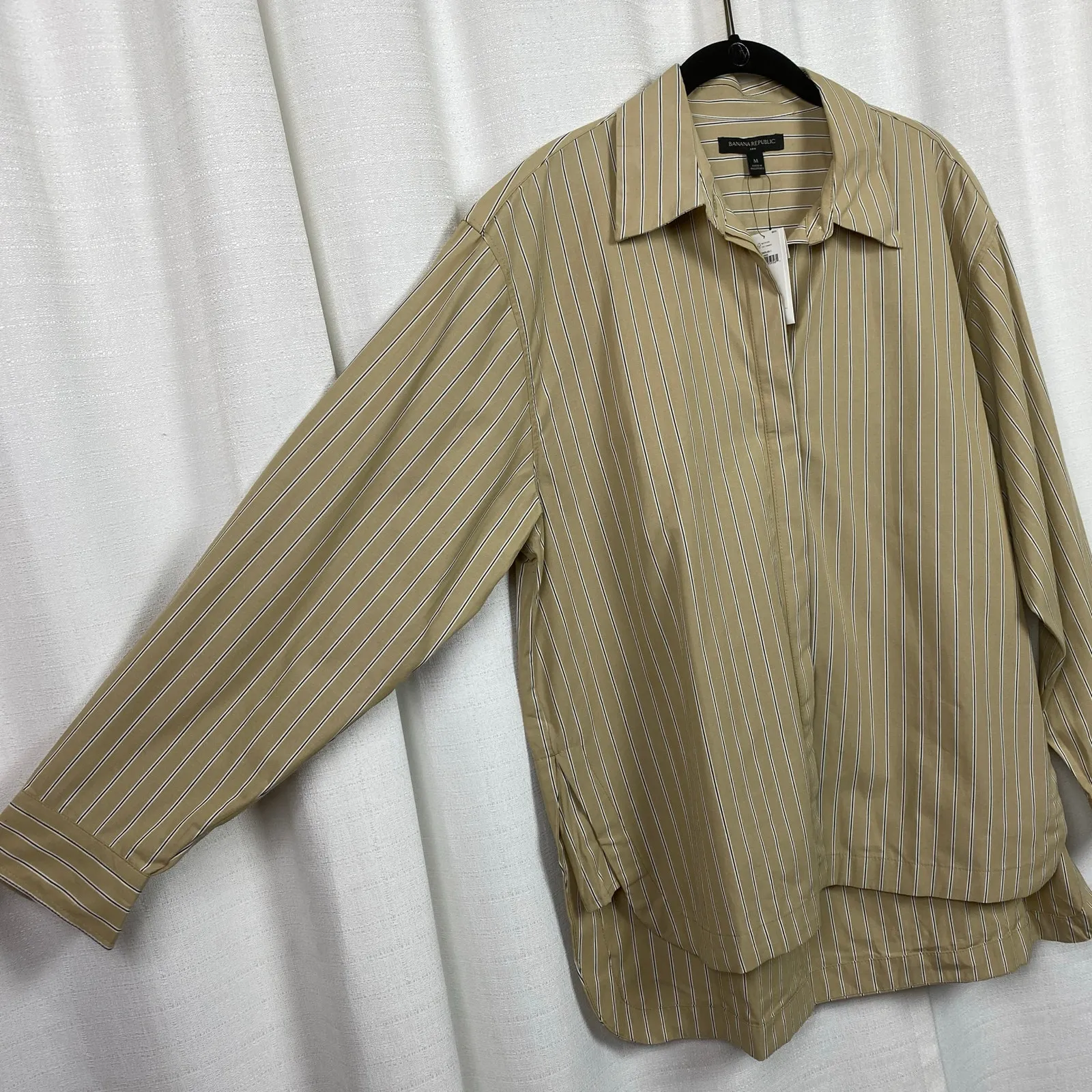 Banana Republic Neutral Stripe Long Sleeve Oversized Button Up Blouse Sz.M NWT - Image 11