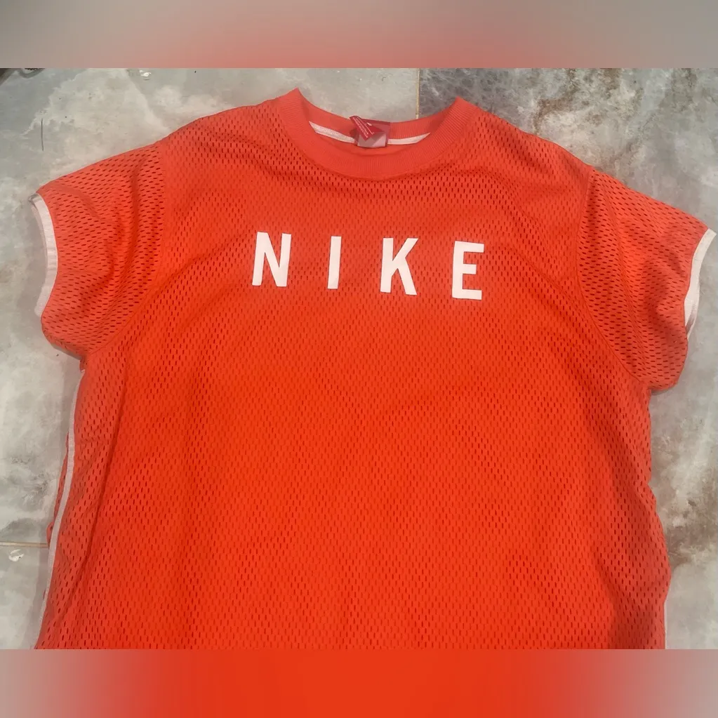 Nike Bright Red Sports Tee - Image 8