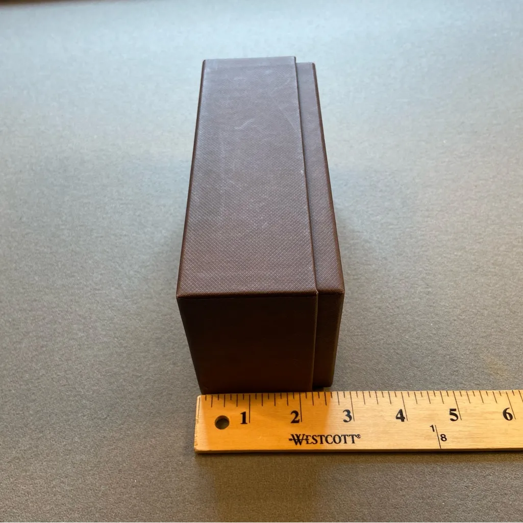 Tom‎ Ford Sunglasses box and Clamshell case - Image 10