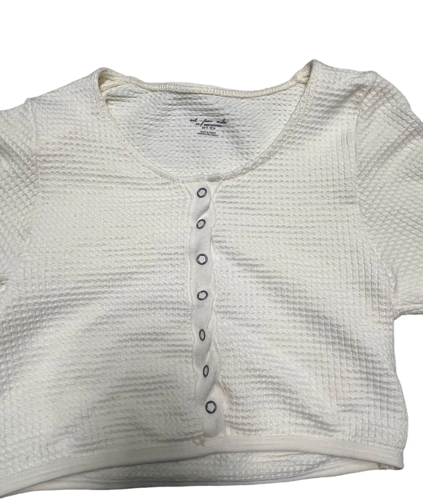 long sleeve button down cream thermal  cropped top size XS - Image 6