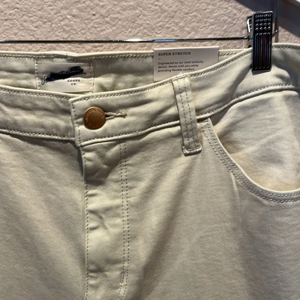 New Universal Thread Women’s Beige Jeans Size 17R NWT - Image 4