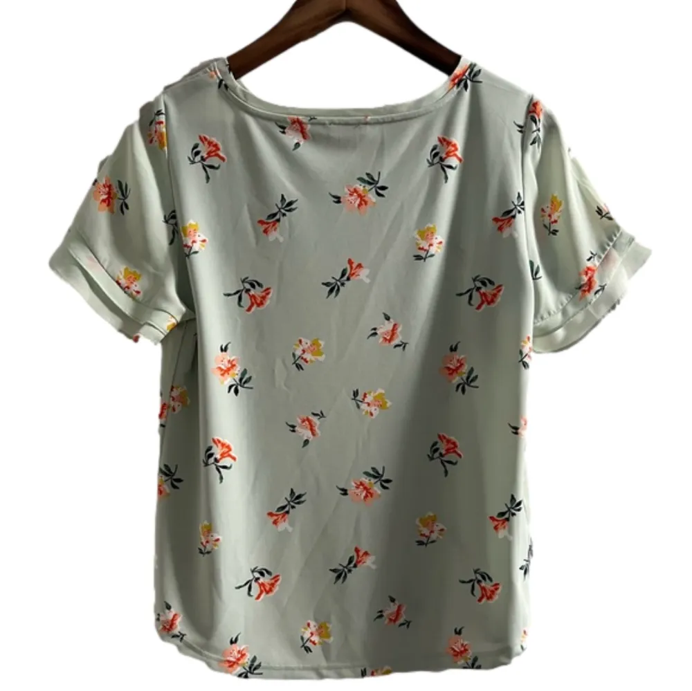 Ann Taylor Factory Pale Green Floral Blouse Flutter Sleeves Sz S - Image 2