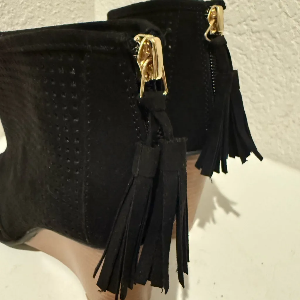 Celia Paola Black Wedge Heel Ankle Bootie Open Toe Cutouts Size 6.5 - Image 9