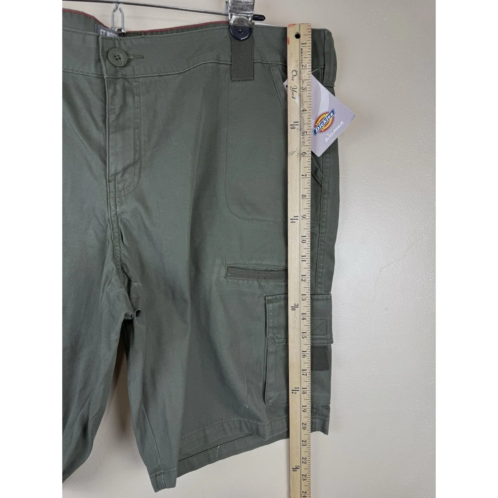 Dickies Women’s Relaxed Fit Cargo Shorts Green Size 18 NWT - Image 8