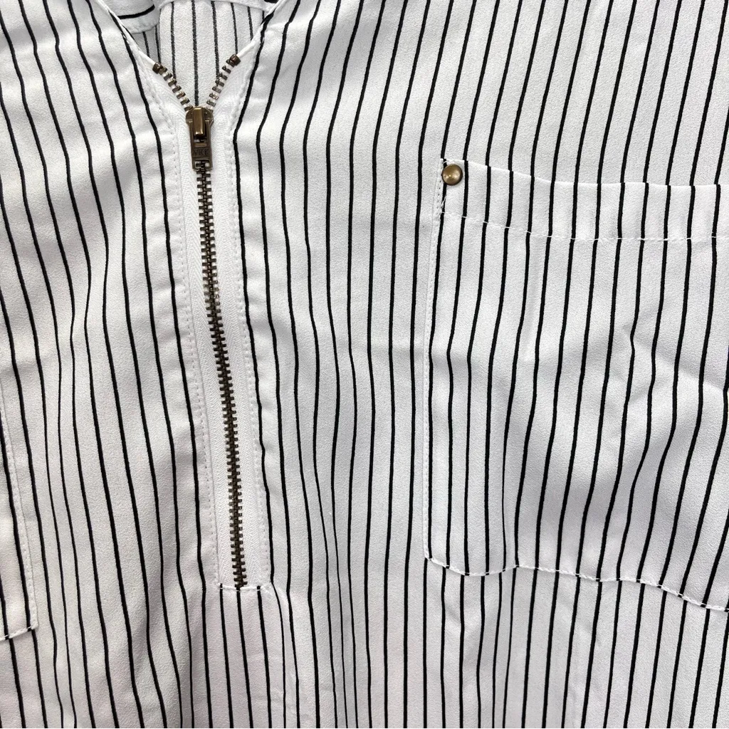 Catherines White Pinstripe‎ Breezeway Half-Zip Georgette Tunic Blouse Size 4X - Image 2