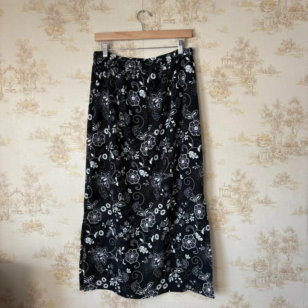 Vintage 90s y2k whimsigoth black white floral paisley print mid maxi skirt Size XL - Image 7