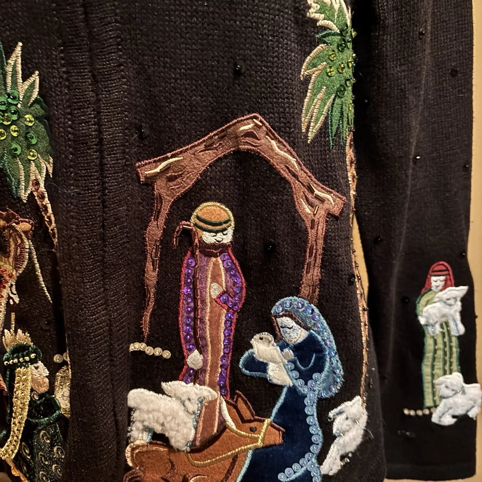 Tiara International Christmas Nativity Sweater Beaded Embroidered Size Small - Image 3
