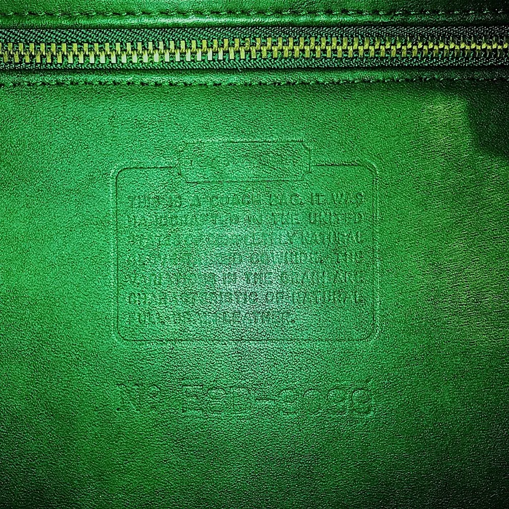 Vintage COACH TRIBECA Green Glove Tanned Slim Bleeker Bucket Shoulder Bag 9099 - Image 8