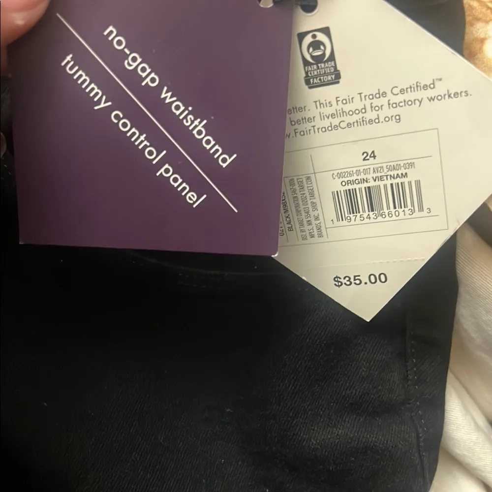 Ava & Viv Black Jeans - Image 5