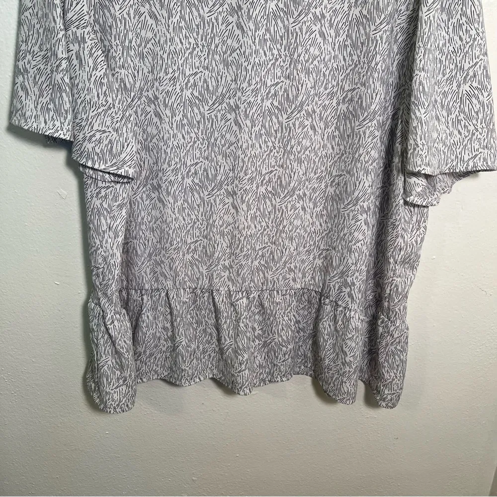 Apt. 9 Ruffle Peplum Top Vintage Waves White Black XL - Image 5