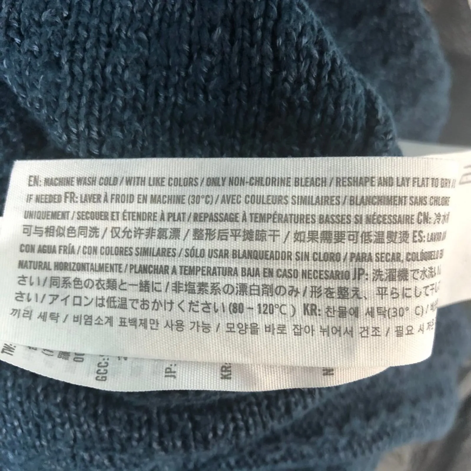 Hollister Blue Ribbed Pullover Sweater Size Medium - Image 10