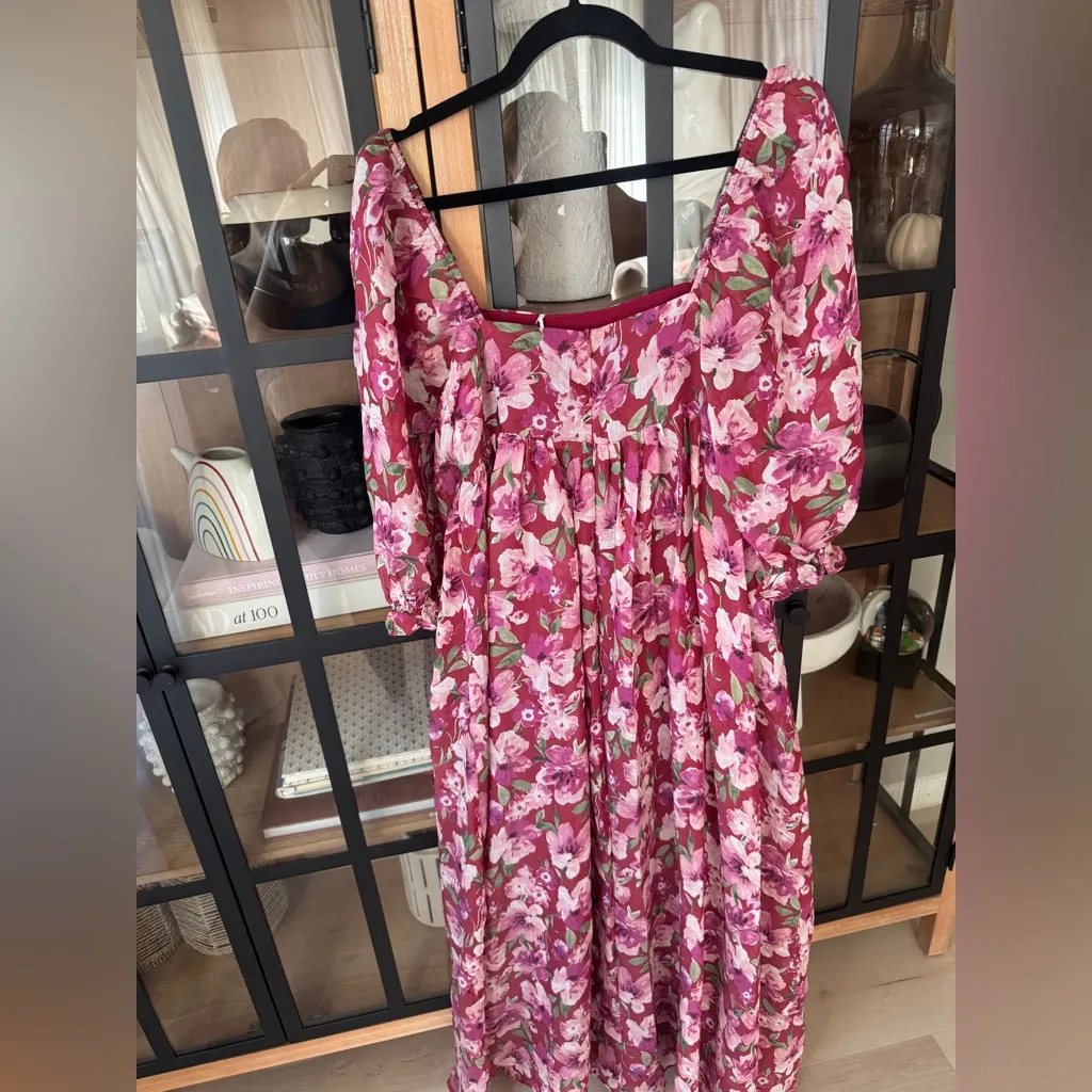 NWT Storia floral maxi dress wedding guest puff sleeve square neck burgundy - Image 5