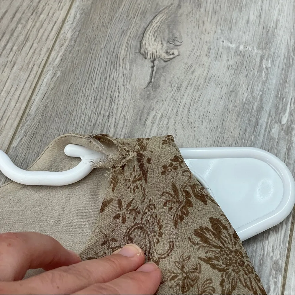 Banana Republic 100% silk Floral Cowl Neck Midi Dress (size 4) romantic feminine - Image 5