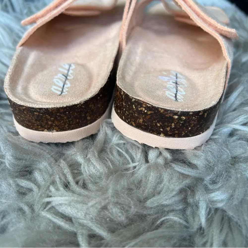 New Aerie peachy pink double strap slip on slide sandals women’s shoe size 8 - Image 6