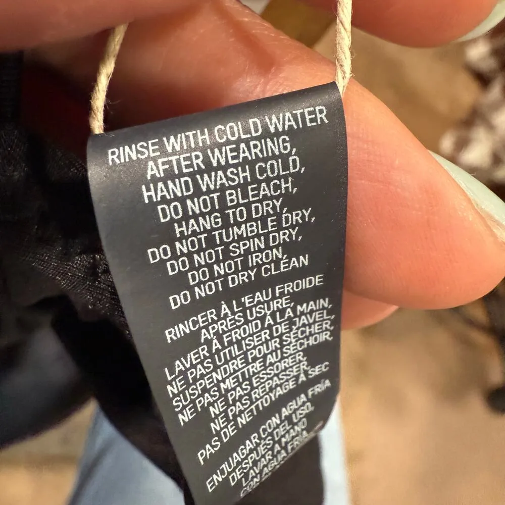 SKIMS Signature Swim Onyx Black Plunge Bikini Top Sz XXS NWT - Image 7