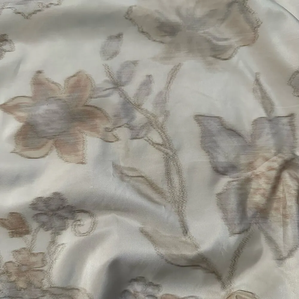 Armani Collezioni cream & gray floral pencil skirt size 4 - Image 4