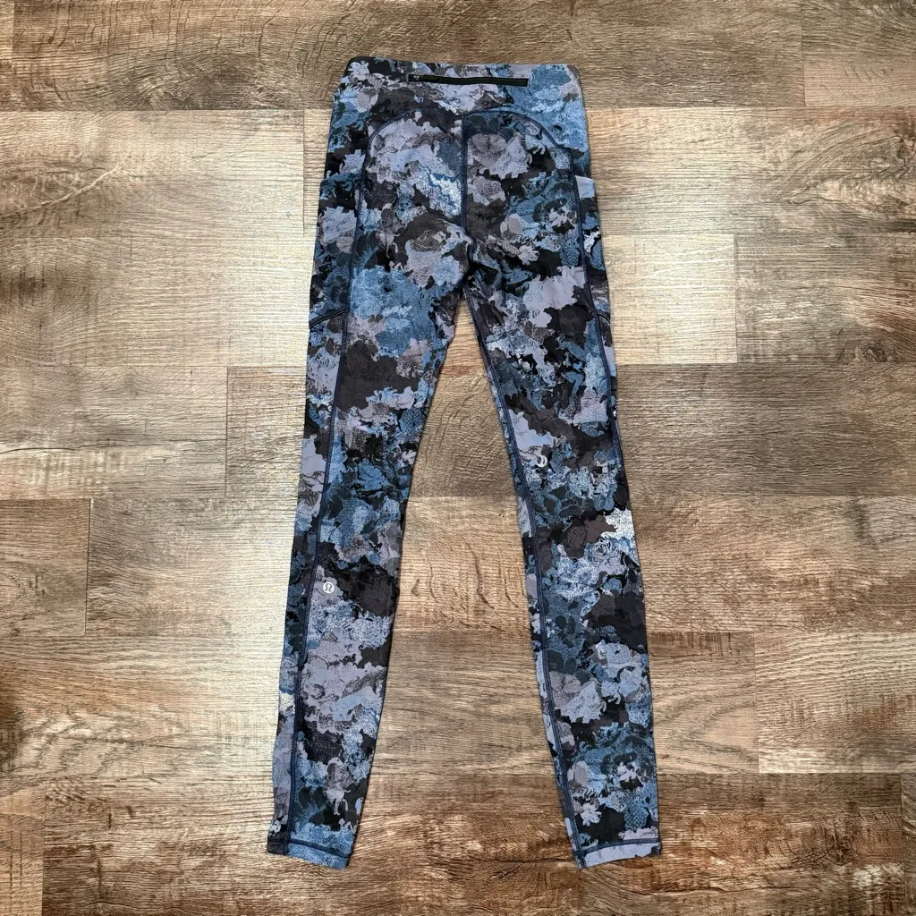 Lululemon Speed Up Leggings Side Pockets Screen Camo Multi Purple Blue Size 2 - Image 5