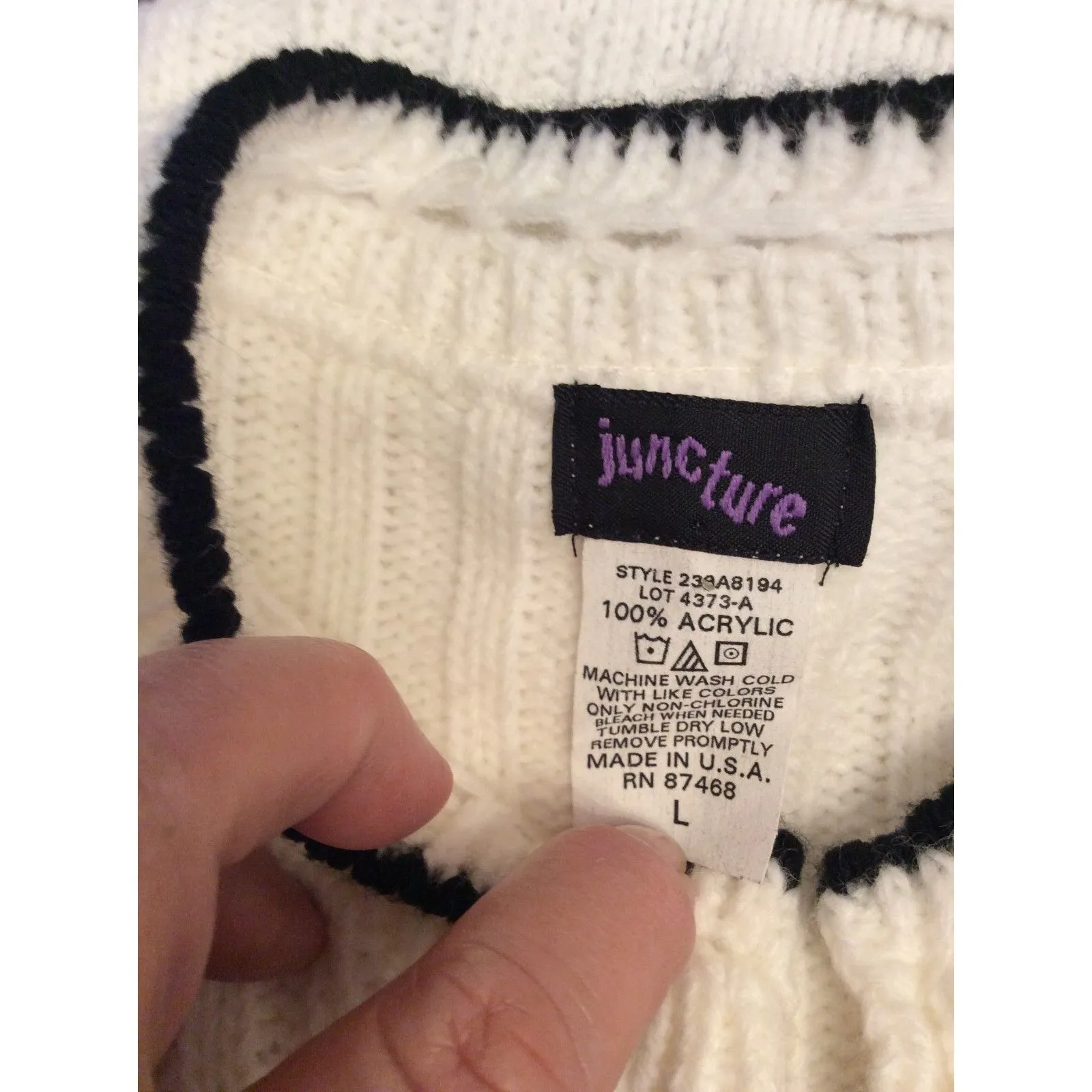 White Sweater Front Zip Up Sleeveless Vest Large L Women's - Image 2