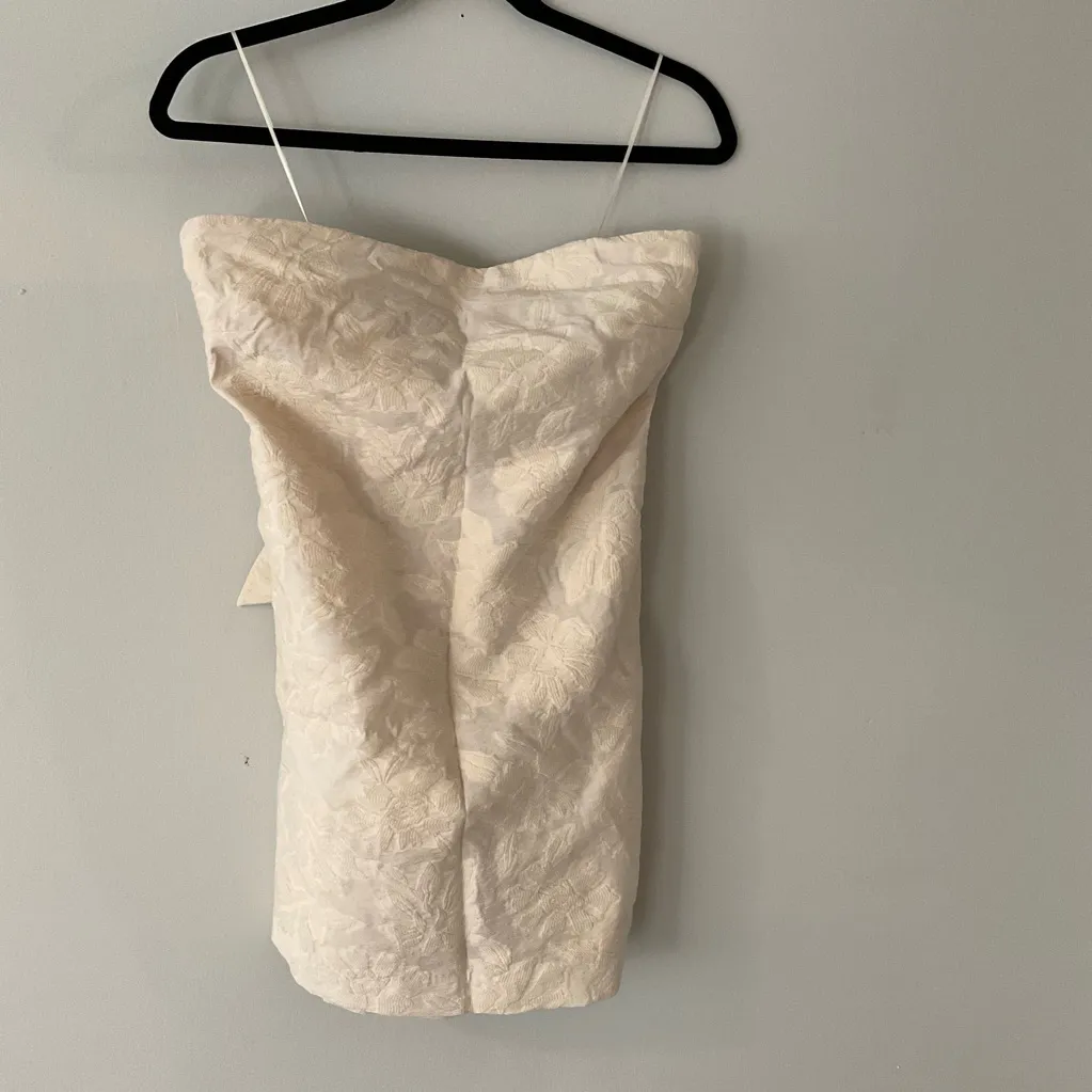 Anthropologie Cream Textured Shift Mini Dress With Bow - Image 3