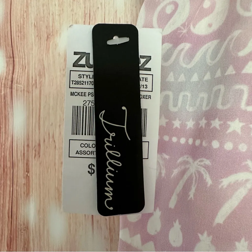 Zumiez Trillium McKee Pink Tie Dye Yin Yang Lounge Boxer Shorts - Image 5