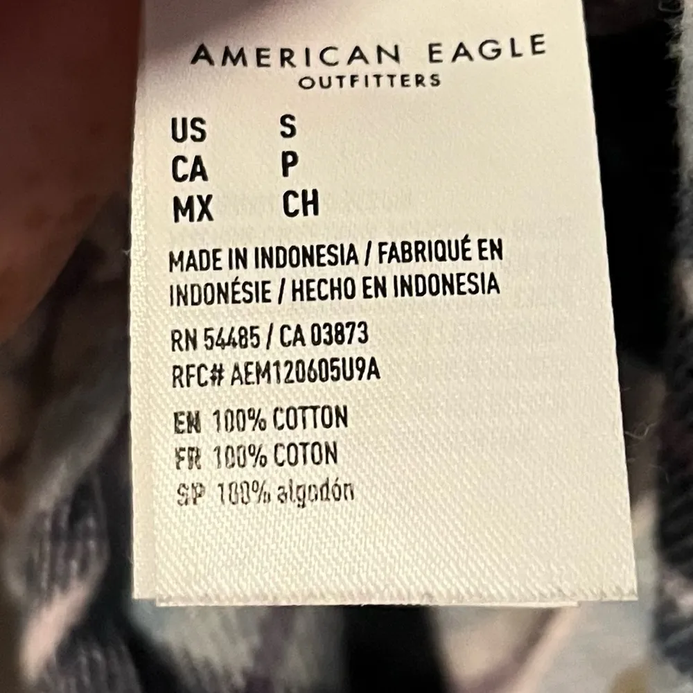 American Eagle Outfitters • Light Purple Navy Plaid Boyfriend Flannel Shirt - Image 3