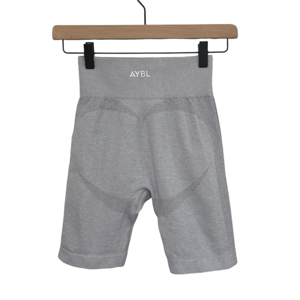 AYBL Empower Seamless Shorts in Light Gray 7” - Size XS - Image 2
