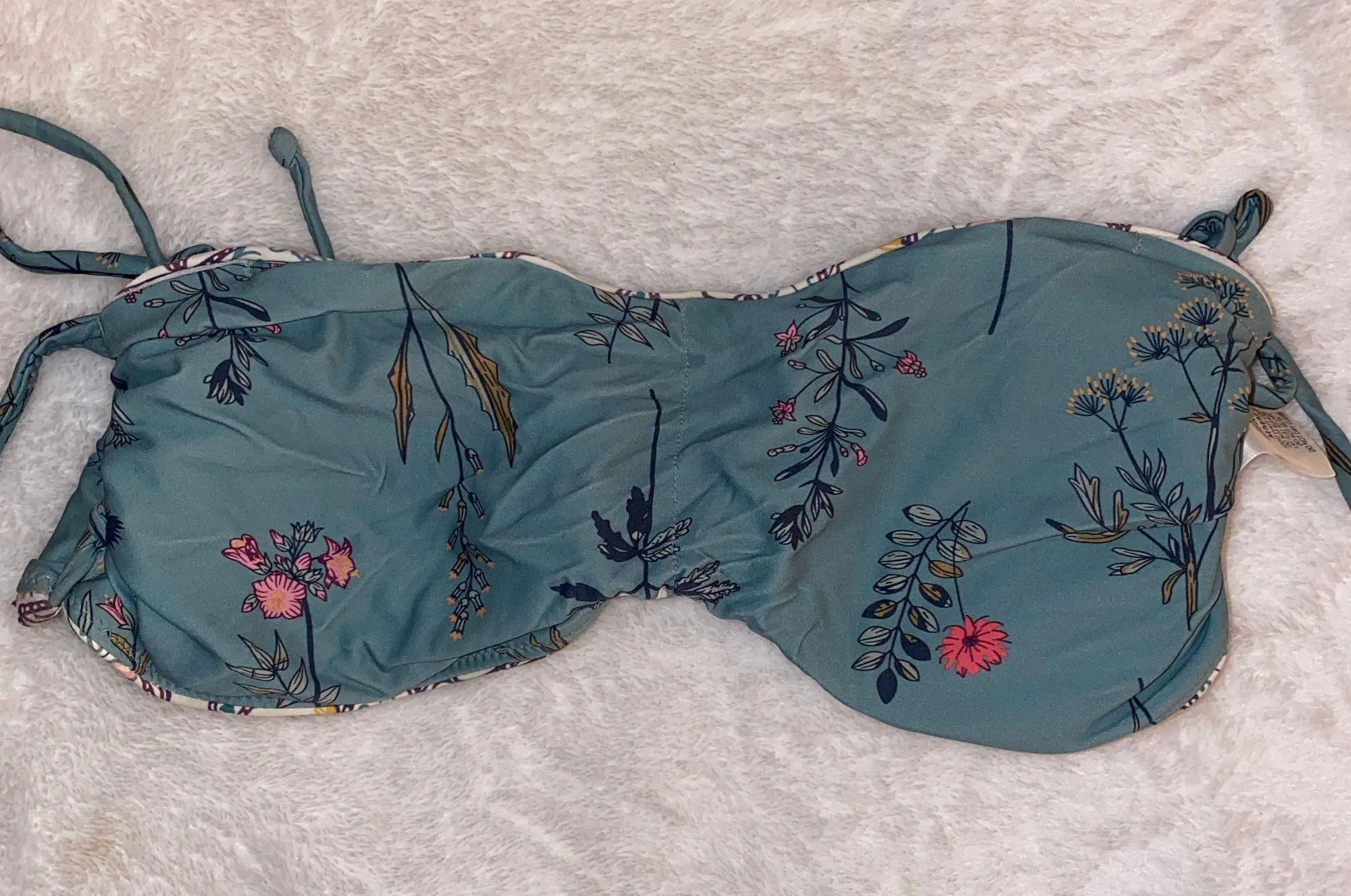 Reversible Top Strapless Bikini - Image 2