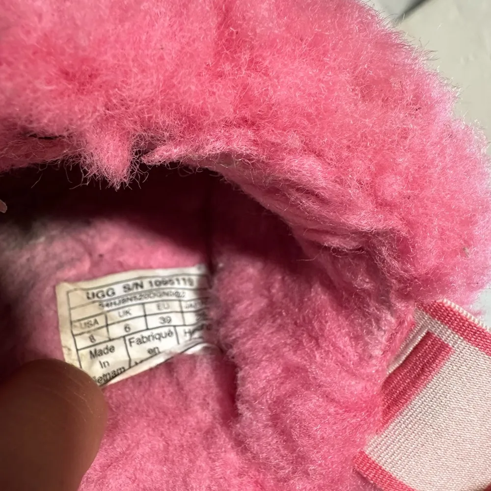 UGG Pink Plush slippers - Image 12