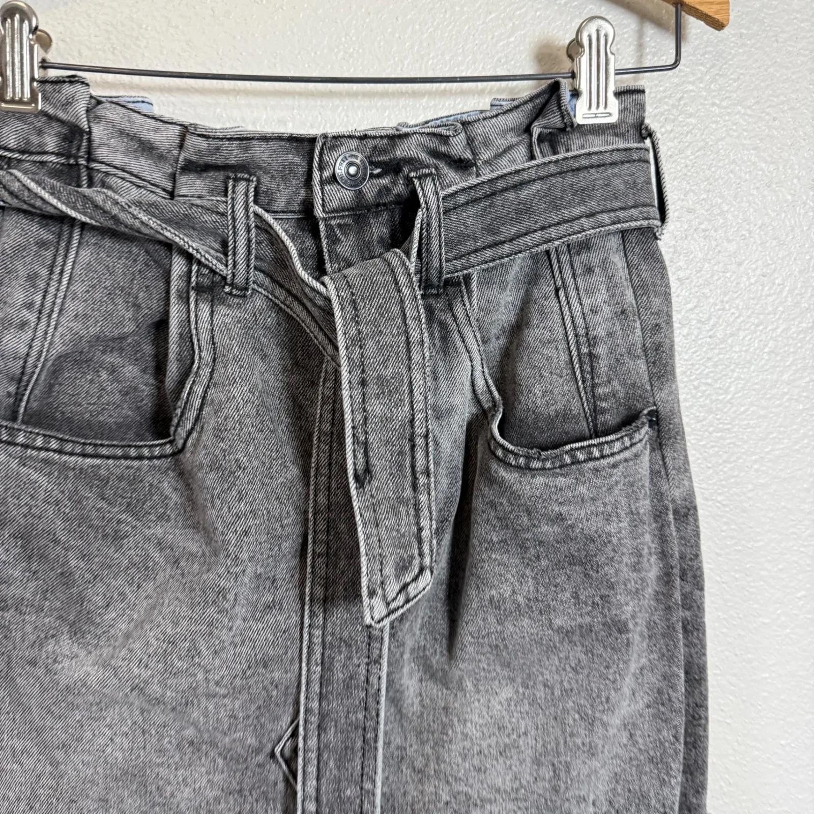 We The Free Twenty Four Gray Acid Wash Denim Belted Paperbag Waist Mini Skirt - Image 7