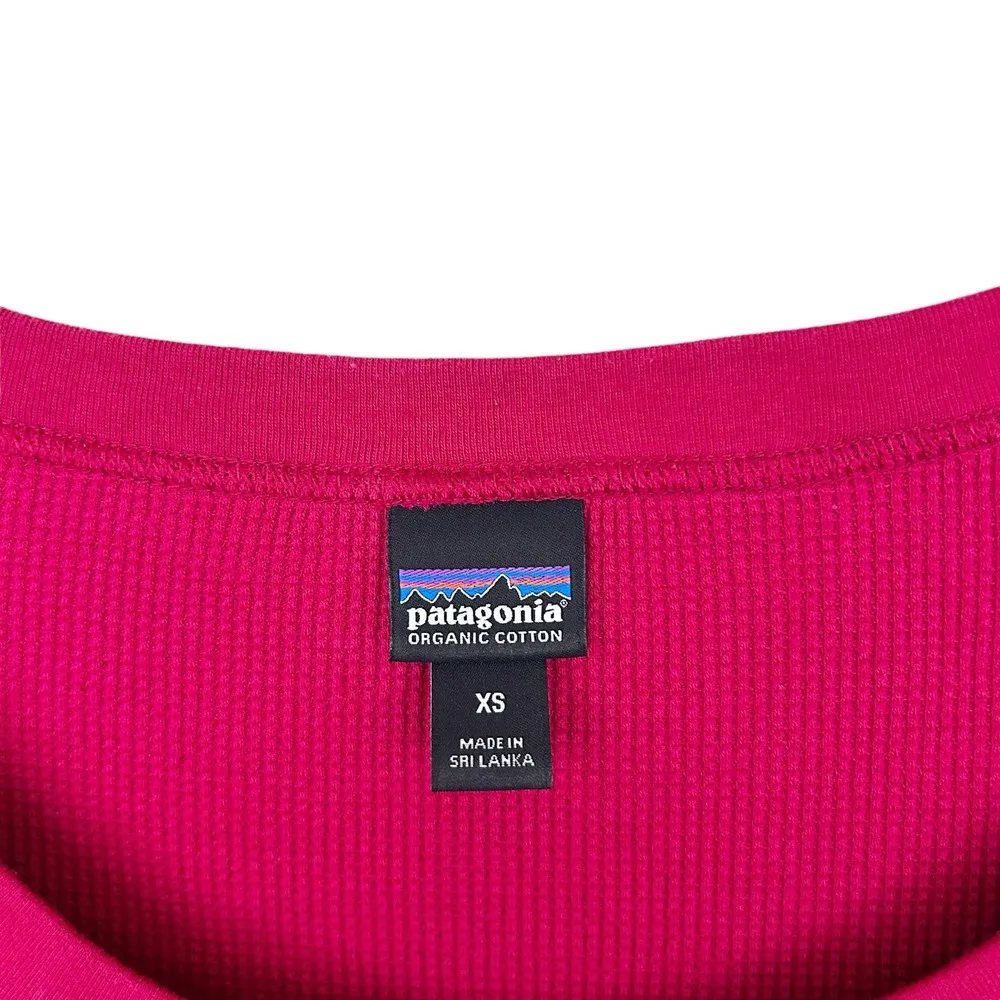 Patagonia Red Organic Cotton Thermal 3/4 Sleeve Shirt Sz XS - Image 3
