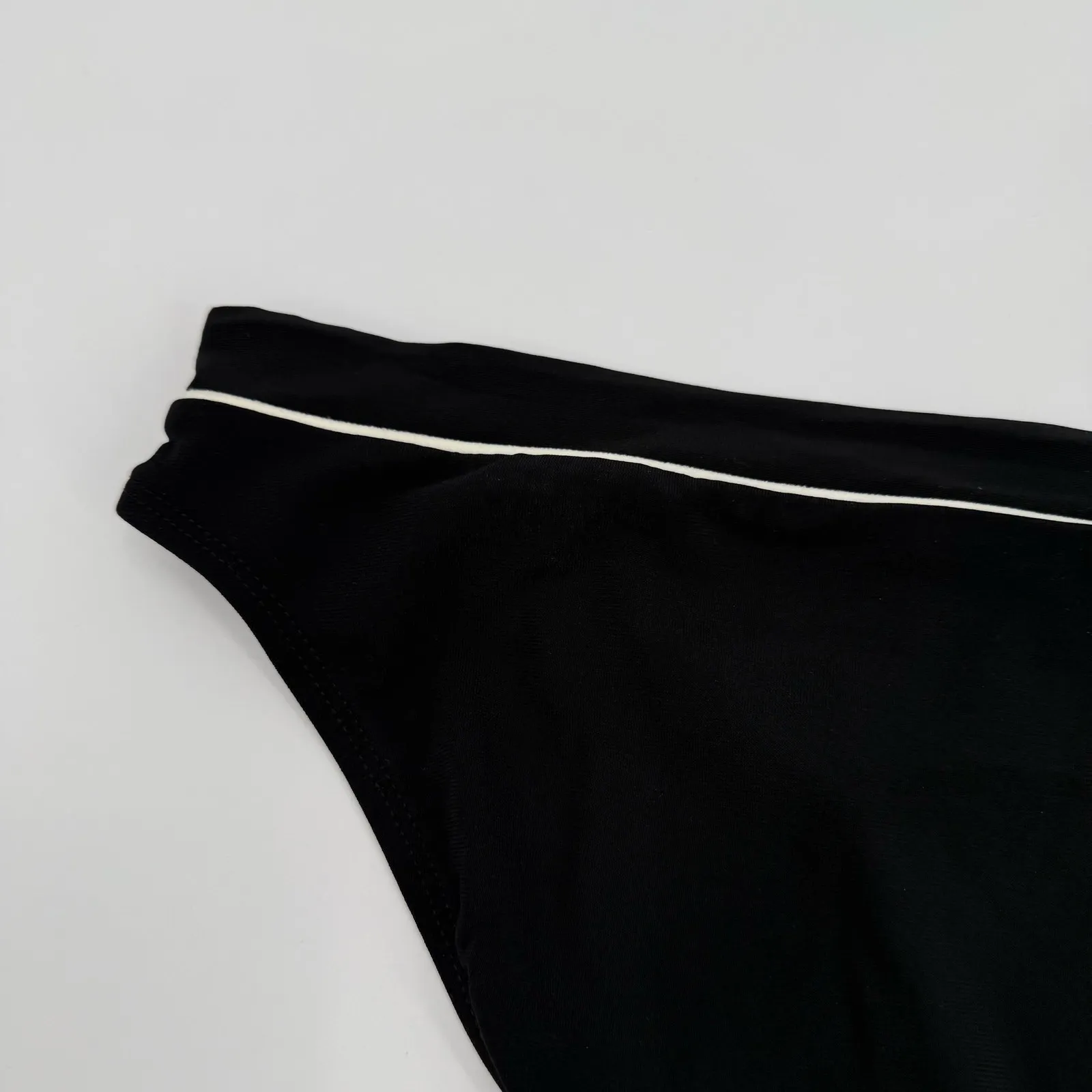 Robin Piccone Malia Banded Bikini Bottoms Size Large NEW Black White Swim NWOT - Image 8