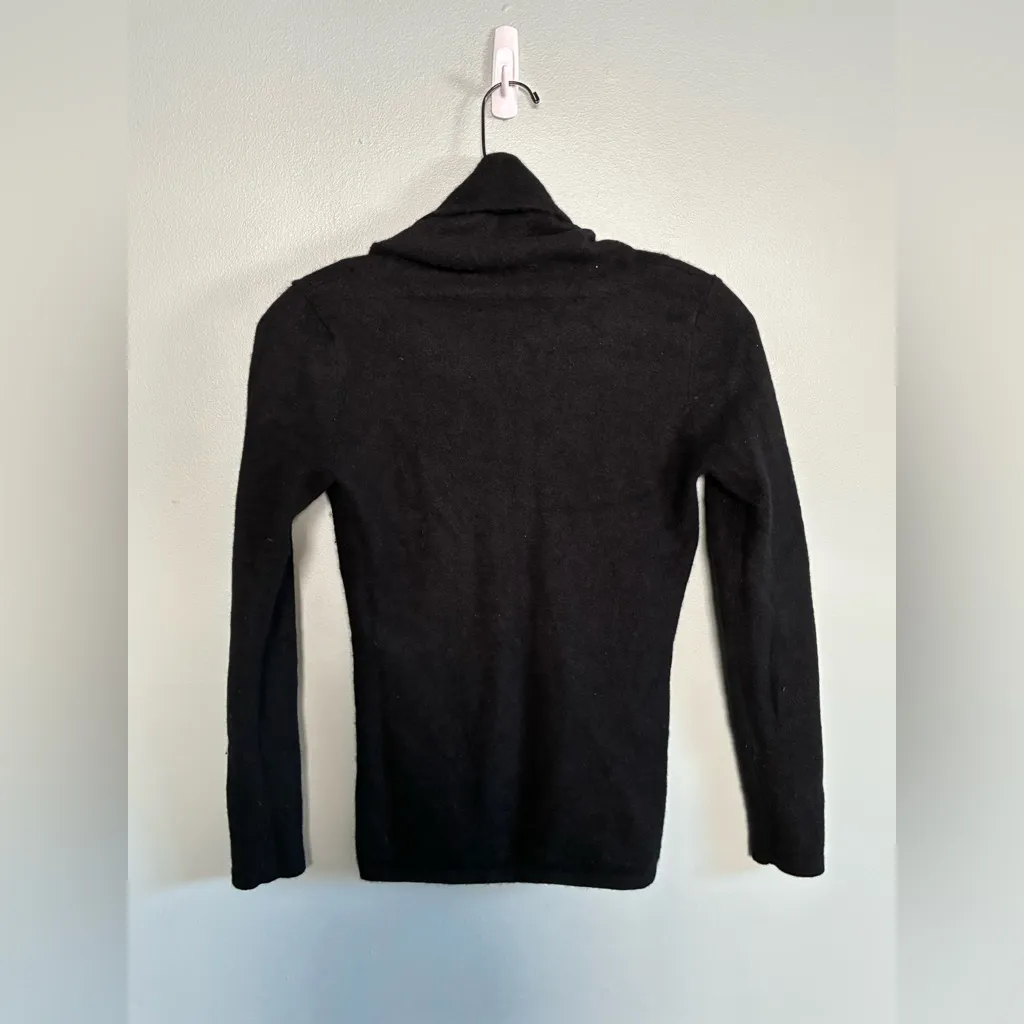 Wythe NY Classic Black Cowl Neck Turtleneck Winter Cashmere Sweater Sz S - Image 5