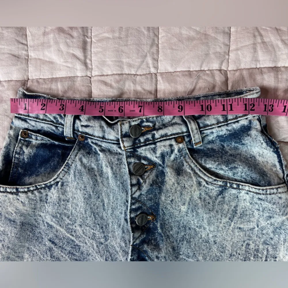 Vintage Palmetto's 100% Cotton Light Acid Wash Tapered Denim Mom Jeans - Image 7