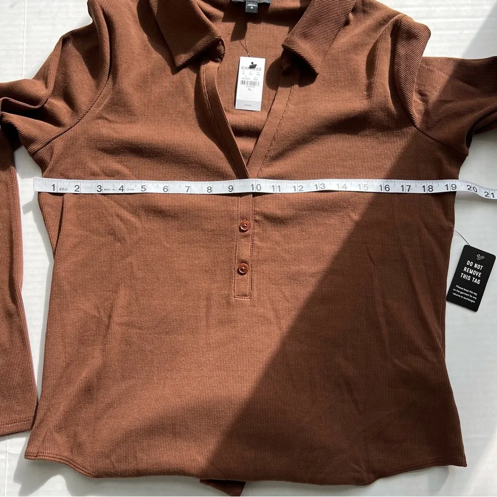 NWT  Ribbed V neck Long Sleeve Henley Polo Bodysuit Chocolate brown XL - Image 9