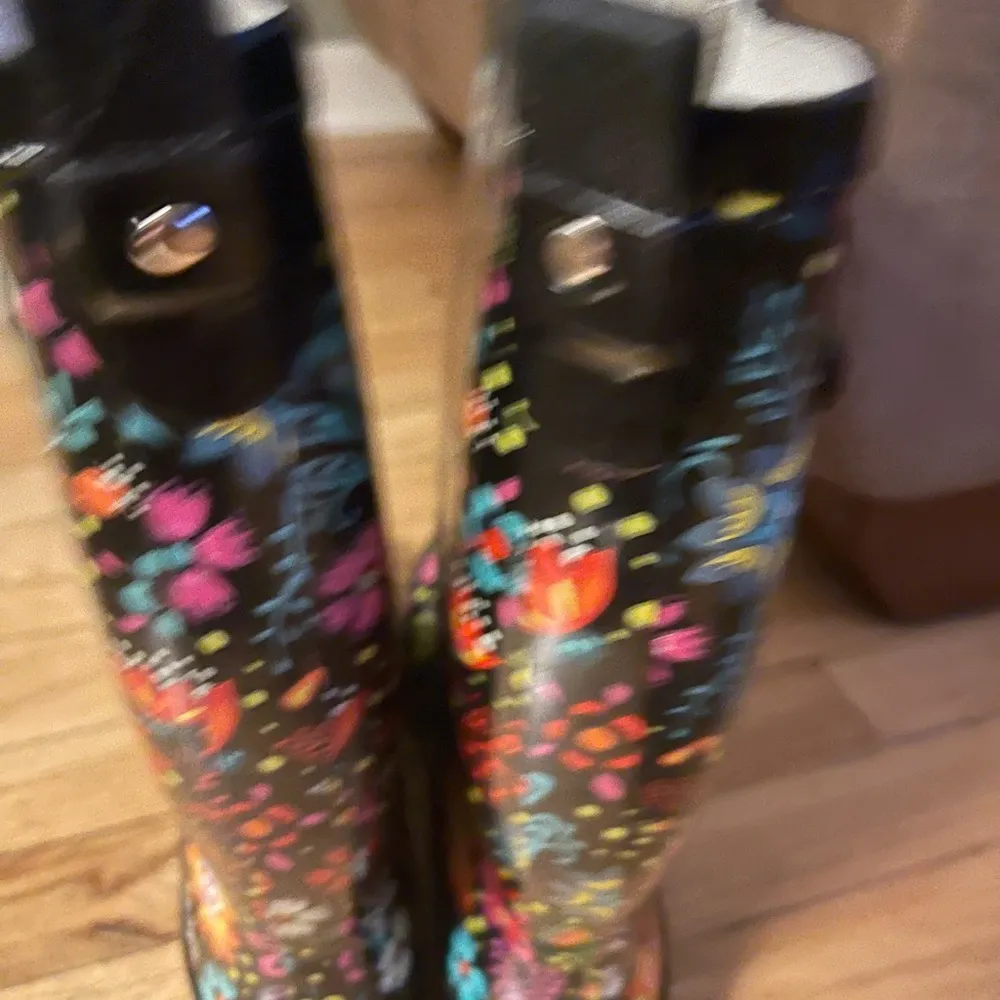 Western Chief Floral Rain Boots - Image 7