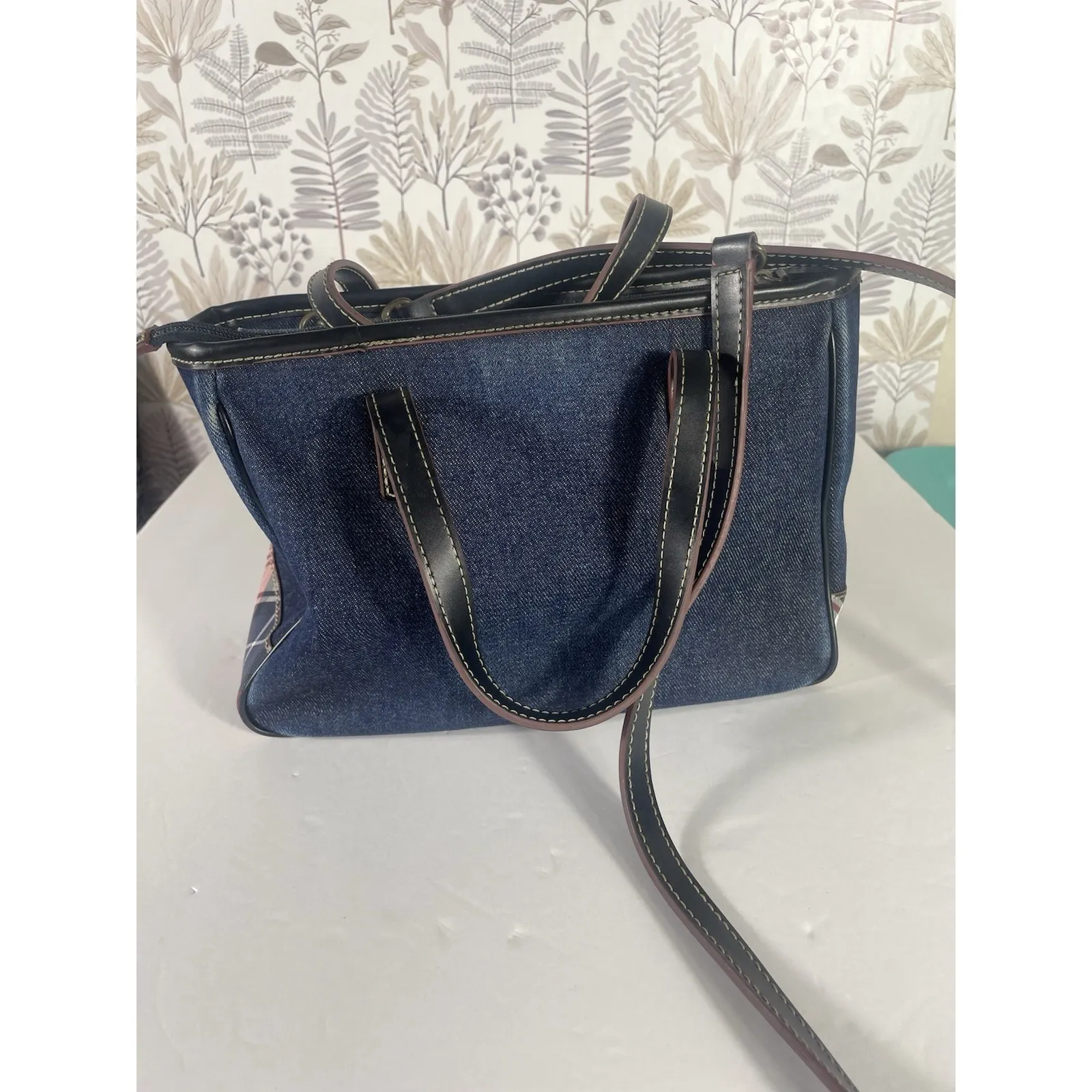 Tommy Hilfiger Denim‎ Plaid Shoulder Bag Tote Purse Y2K Preppy Classic - Image 3