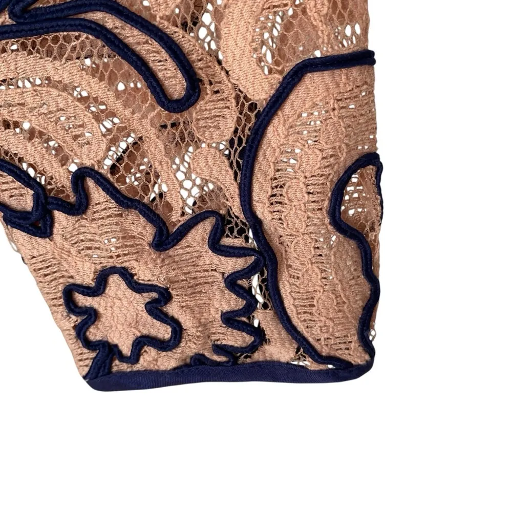 Reiss Esther Blush Pink Navy Blue Embroidered Lace Dress size 8 - Image 5